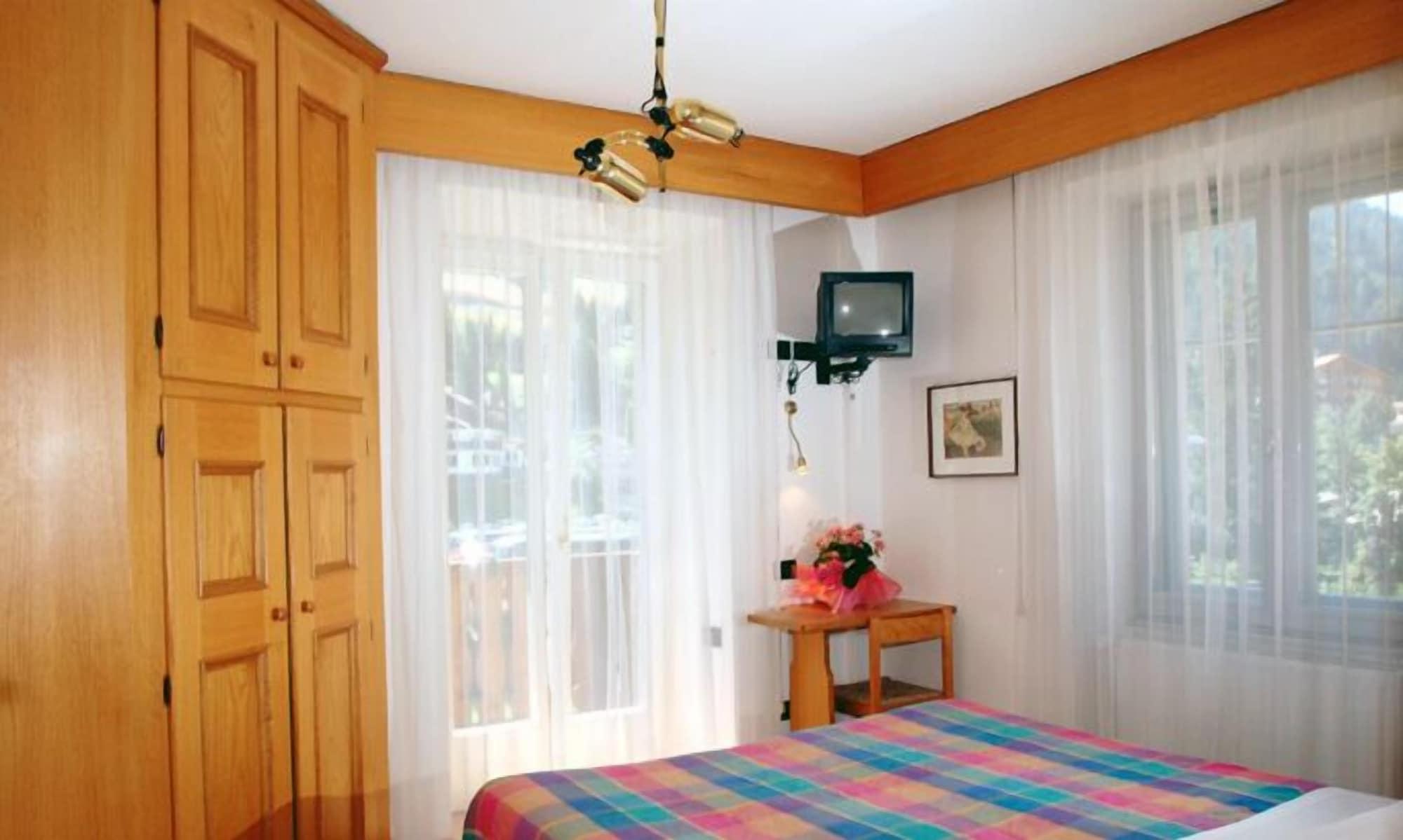 Laurino Hotell Moena Exteriör bild
