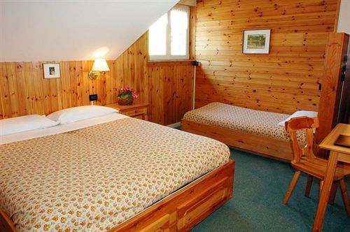 Laurino Hotell Moena Exteriör bild